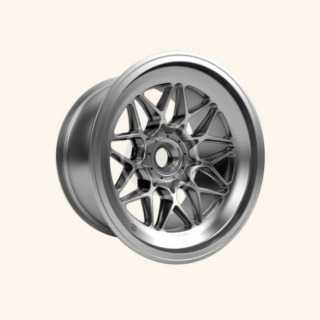Polished chrome rim
